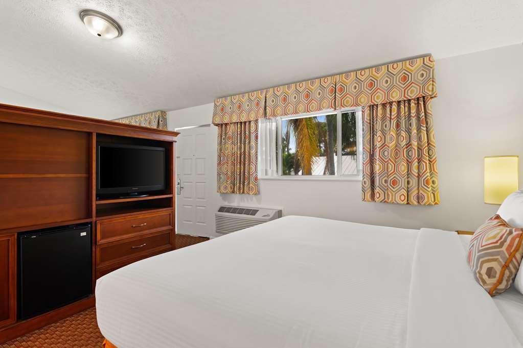 ホテル ベストウェスタン ポート セントルーシー Port St. Lucie 部屋 写真